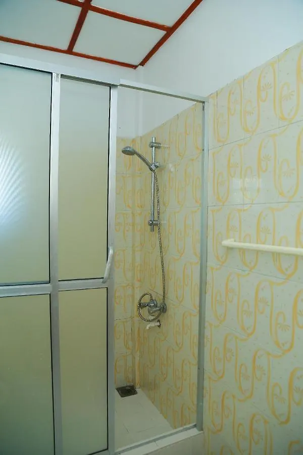 بيت ضيافة Swan Villa نيجومبو